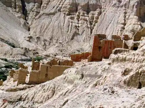 神秘石头国新疆行