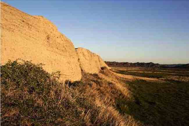 新疆准噶尔古城遗址,图四