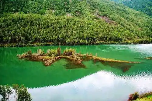 新疆喀那斯风光