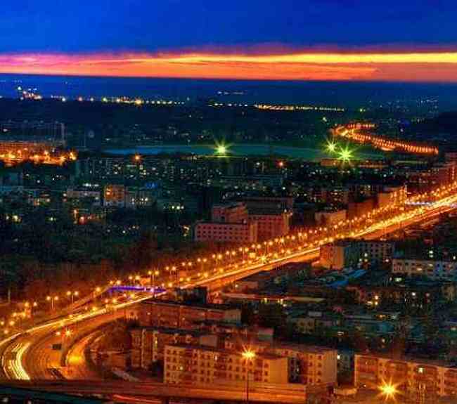 夜幕下的乌鲁木齐,图五