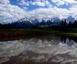 新疆恰西河谷風(fēng)光