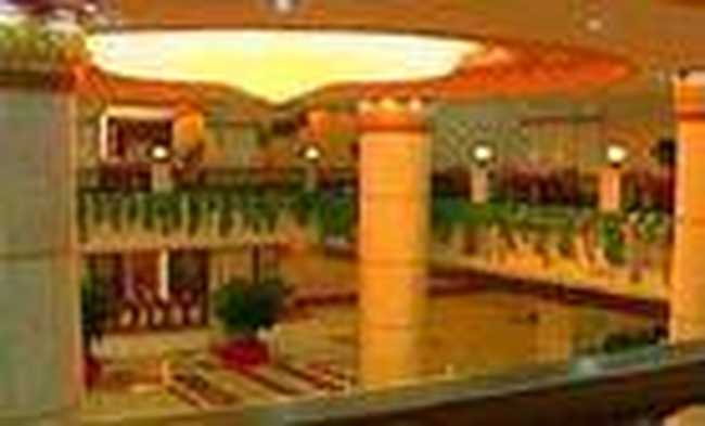 阿波罗大酒店,图一