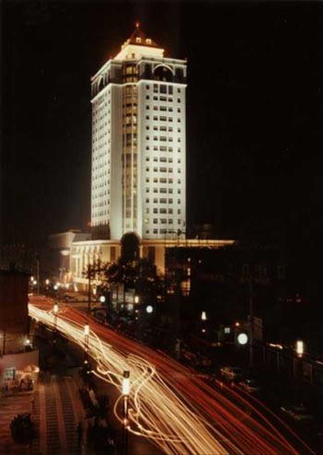 红叶大酒店,图一