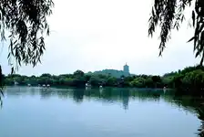 华东五市+水乡“乌镇东栅”中国馆、凤凰古城、张家界、天子山、金鞭溪 双飞一卧11日“品质游”