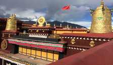 拉萨、八角街、大昭寺、布达拉宫、日喀则、扎什伦布寺四卧九日游