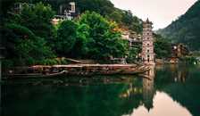 长沙.韶山.张家界.金鞭溪.红石林.凤凰古城双飞6日游