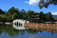 昆明.石林.大理.麗江.版納、桂林、漓江、陽(yáng)朔、北海+?？?、興隆、三亞四星休閑四飛20日游