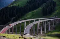 H05号-那拉提草原,赛里木湖火车双卧四日游