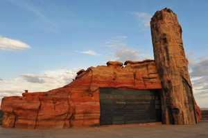 环东天山、罗布泊、环塔克拉玛干沙漠自驾旅游