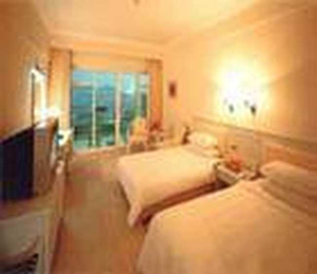 钢花大酒店,图一