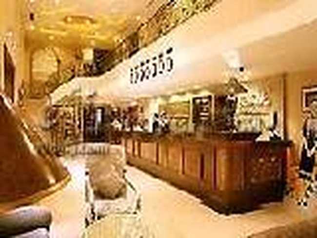 南方花园酒店,图二