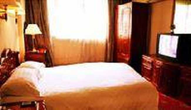 黄金大酒店,图二