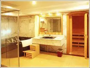 岷山世纪大饭店,图二