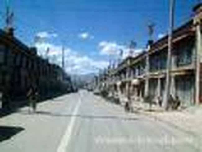 日喀则神湖酒店