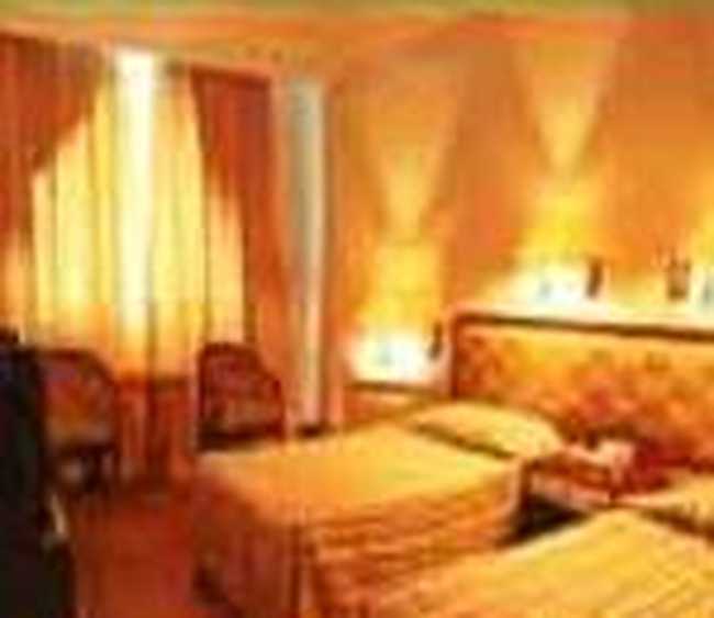 皇冠大酒店,图二