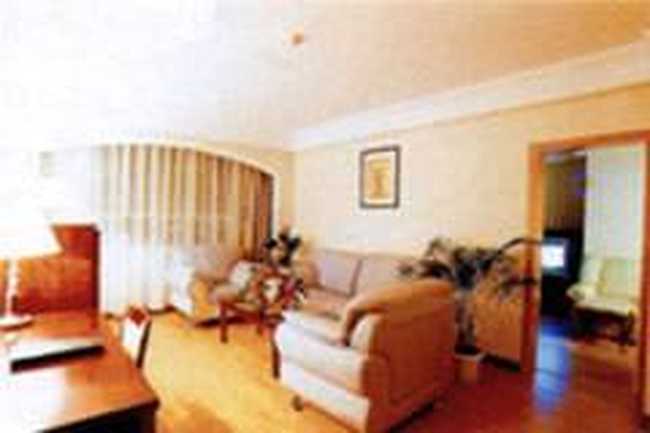 云南华地王朝酒店,图一