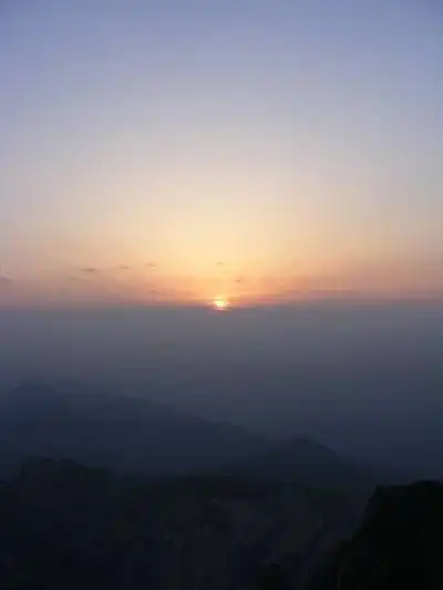 奇险天下第一峰 西岳华山攀登攻略