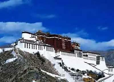 从草原到雪山 中国六条最经典的自驾线路