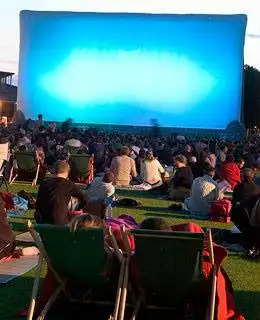 旅行省钱十大绝招　　