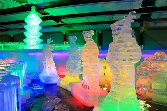 元旦沪上展览：美味巧克力展&梦幻冰雕展