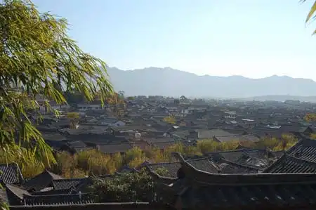 万里万元自驾云南　赏千年风花万年雪月