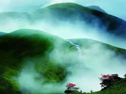 令人神往的三条自驾线路