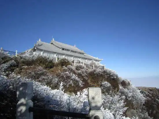 美丽峨眉山冬景迷人 峨眉山冬季旅游超强攻略