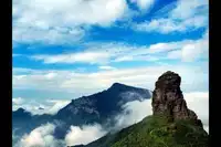 “武陵之巅”梵净山东线探险攀登巅峰