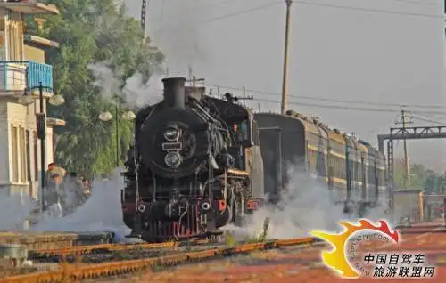 去调兵山看蒸汽火车 重听震撼人心的轰鸣声
