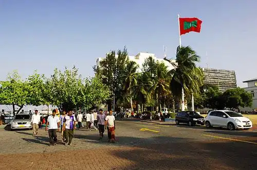 世界上最小最挤的首都-马累